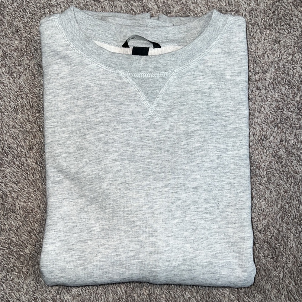H&M Basic Sweatshirt - Picture 4 of 4